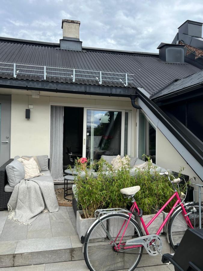 Appartamento Sentral Loftsleilighet Med Solfylt Utetplass *